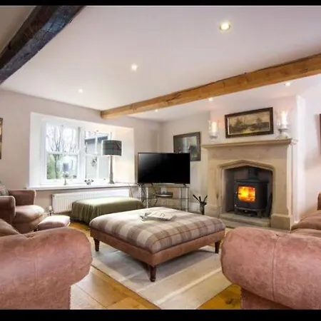 Cowperthwaite Farm Country house